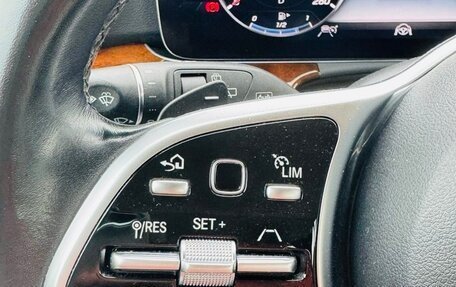 Mercedes-Benz E-Класс, 2019 год, 3 400 000 рублей, 19 фотография