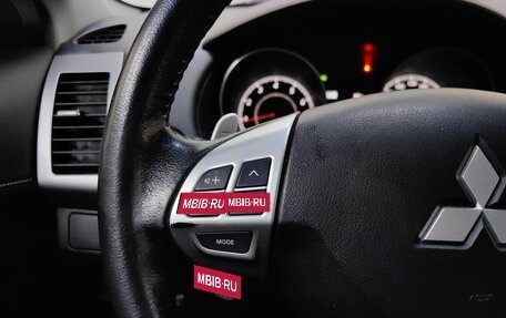 Mitsubishi Outlander III рестайлинг 3, 2012 год, 998 000 рублей, 17 фотография