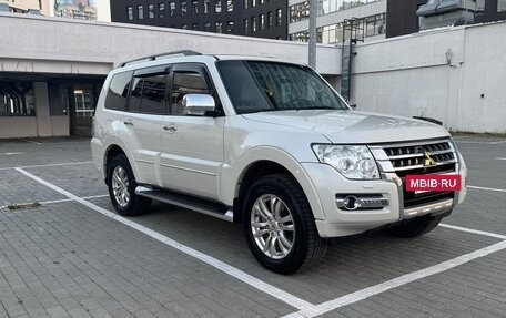Mitsubishi Pajero IV, 2019 год, 3 800 000 рублей, 3 фотография