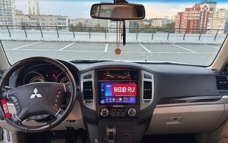 Mitsubishi Pajero IV, 2019 год, 3 800 000 рублей, 11 фотография