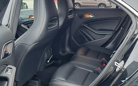 Mercedes-Benz CLA, 2016 год, 1 850 000 рублей, 15 фотография