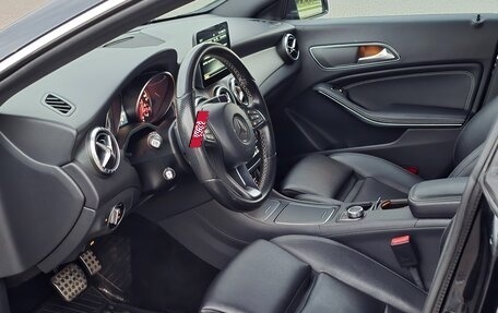 Mercedes-Benz CLA, 2016 год, 1 850 000 рублей, 14 фотография