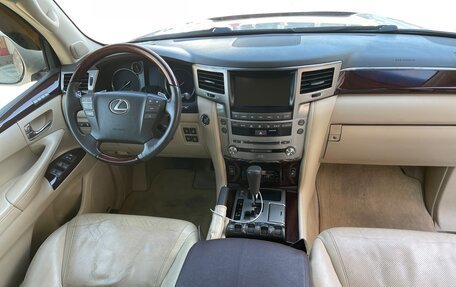 Lexus LX III, 2013 год, 3 100 000 рублей, 9 фотография