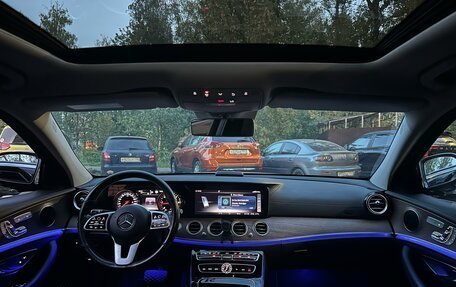 Mercedes-Benz E-Класс, 2020 год, 3 150 000 рублей, 8 фотография