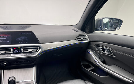 BMW 3 серия, 2020 год, 3 470 000 рублей, 19 фотография
