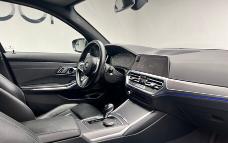 BMW 3 серия, 2020 год, 3 470 000 рублей, 16 фотография