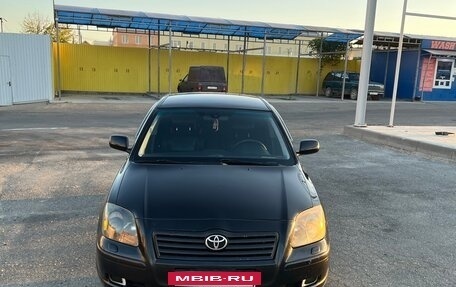 Toyota Avensis III рестайлинг, 2005 год, 930 000 рублей, 7 фотография