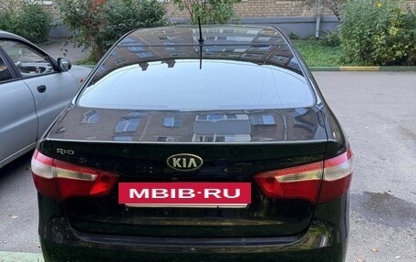 KIA Rio III рестайлинг, 2013 год, 549 000 рублей, 2 фотография