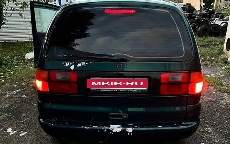 Volkswagen Sharan I рестайлинг, 1997 год, 250 000 рублей, 3 фотография