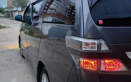 Toyota Vellfire I, 2010 год, 2 300 000 рублей, 3 фотография