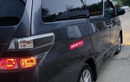 Toyota Vellfire I, 2010 год, 2 300 000 рублей, 2 фотография