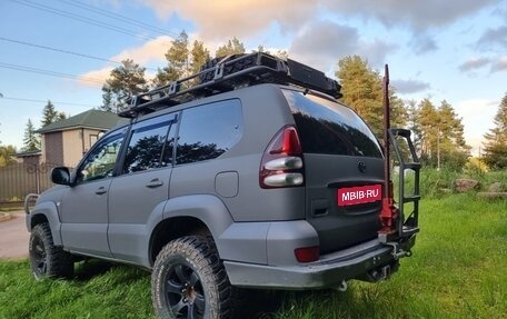 Toyota Land Cruiser Prado 120 рестайлинг, 2007 год, 2 200 000 рублей, 7 фотография
