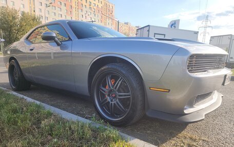 Dodge Challenger III рестайлинг 2, 2017 год, 3 300 000 рублей, 2 фотография