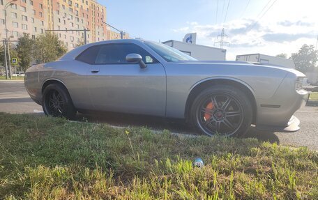 Dodge Challenger III рестайлинг 2, 2017 год, 3 300 000 рублей, 5 фотография