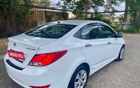 Hyundai Solaris II рестайлинг, 2015 год, 870 000 рублей, 9 фотография