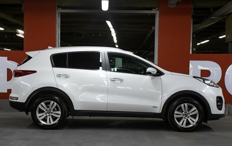 KIA Sportage IV рестайлинг, 2016 год, 1 698 000 рублей, 4 фотография