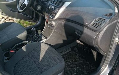 Hyundai Solaris II рестайлинг, 2016 год, 680 000 рублей, 1 фотография