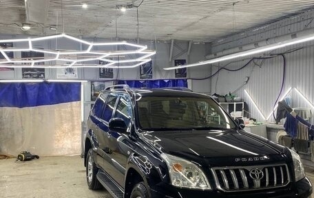 Toyota Land Cruiser Prado 120 рестайлинг, 2006 год, 2 050 000 рублей, 3 фотография