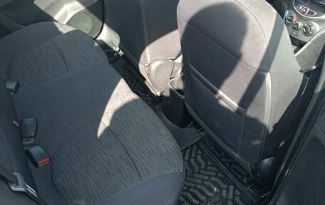 Hyundai Solaris II рестайлинг, 2016 год, 680 000 рублей, 6 фотография