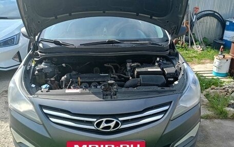 Hyundai Solaris II рестайлинг, 2016 год, 680 000 рублей, 5 фотография