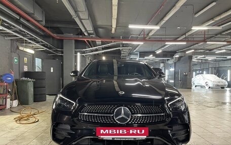 Mercedes-Benz E-Класс, 2022 год, 7 200 000 рублей, 2 фотография