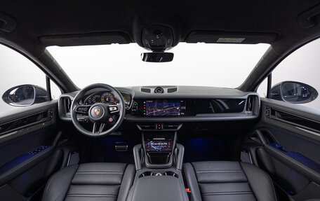 Porsche Cayenne III, 2025 год, 30 690 000 рублей, 29 фотография
