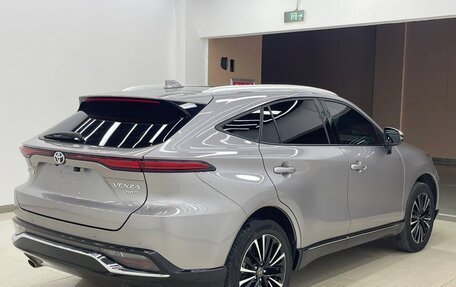 Toyota Venza, 2022 год, 3 331 552 рублей, 4 фотография