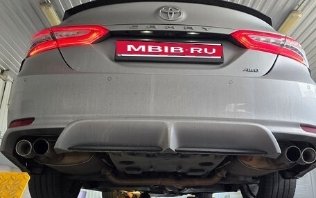 Toyota Camry, 2020 год, 2 640 000 рублей, 8 фотография