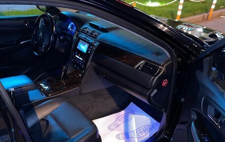 Toyota Camry, 2015 год, 1 850 000 рублей, 5 фотография