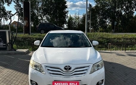 Toyota Camry, 2009 год, 1 100 000 рублей, 1 фотография
