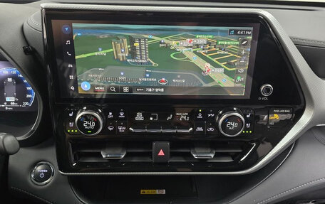 Toyota Highlander, 2023 год, 4 996 346 рублей, 11 фотография