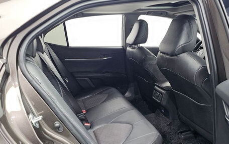 Toyota Camry, 2023 год, 3 171 244 рублей, 13 фотография