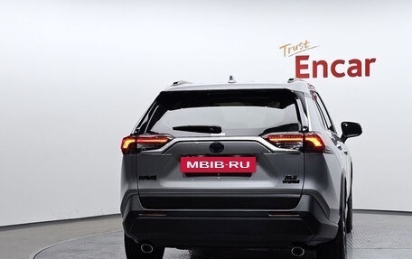 Toyota RAV4, 2023 год, 3 345 320 рублей, 4 фотография