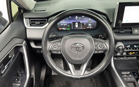 Toyota RAV4, 2023 год, 3 345 320 рублей, 12 фотография
