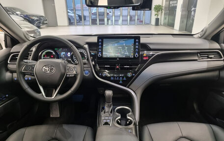 Toyota Camry, 2023 год, 3 082 113 рублей, 18 фотография