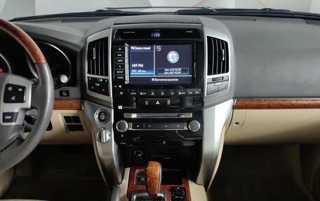 Toyota Land Cruiser 200, 2012 год, 3 297 000 рублей, 14 фотография