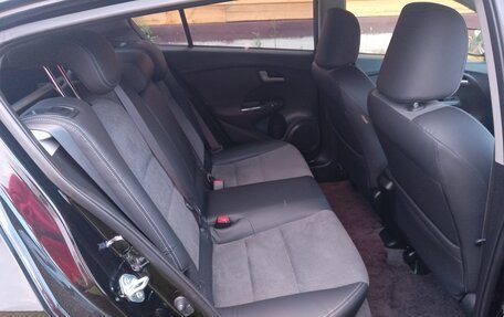 Honda Insight II рестайлинг, 2012 год, 800 000 рублей, 6 фотография