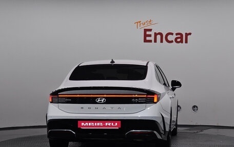Hyundai Sonata VIII, 2023 год, 2 650 000 рублей, 2 фотография