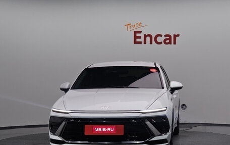 Hyundai Sonata VIII, 2023 год, 2 650 000 рублей, 3 фотография