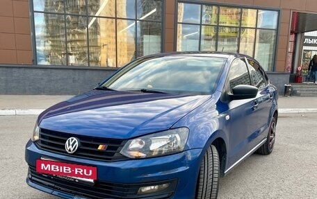 Volkswagen Polo VI (EU Market), 2019 год, 725 000 рублей, 2 фотография