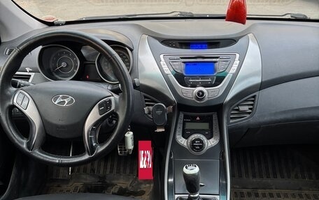 Hyundai Elantra V, 2012 год, 630 000 рублей, 9 фотография