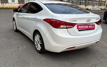 Hyundai Elantra V, 2012 год, 630 000 рублей, 5 фотография