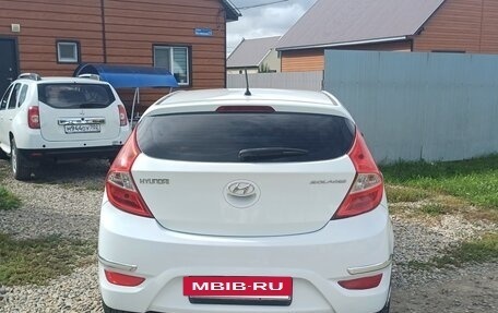 Hyundai Solaris II рестайлинг, 2013 год, 680 000 рублей, 5 фотография