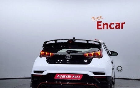 Hyundai Veloster II, 2021 год, 1 500 000 рублей, 2 фотография