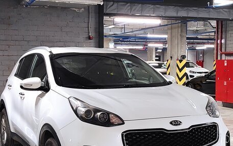 KIA Sportage IV рестайлинг, 2017 год, 1 800 000 рублей, 3 фотография