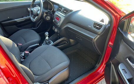KIA Rio III рестайлинг, 2013 год, 870 000 рублей, 11 фотография