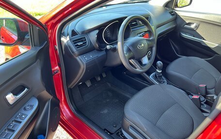 KIA Rio III рестайлинг, 2013 год, 870 000 рублей, 10 фотография