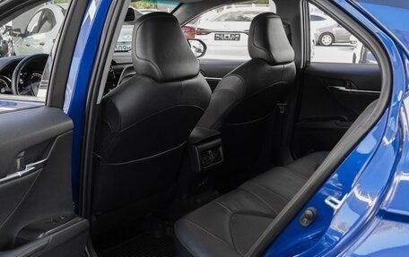 Toyota Camry, 2021 год, 3 290 000 рублей, 11 фотография