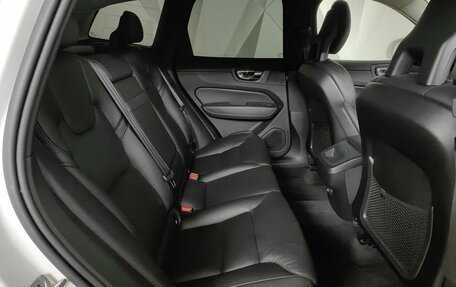 Volvo XC60 II, 2018 год, 2 115 000 рублей, 12 фотография