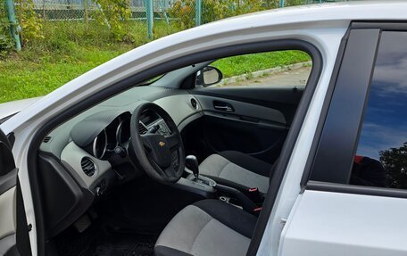 Chevrolet Cruze II, 2012 год, 740 000 рублей, 9 фотография